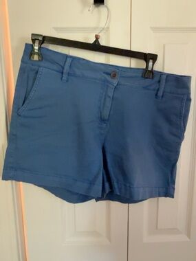 Land ’n Sea Size 6 Blue Stretch Chino Shorts